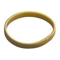 Brazalete Metálico Dorado | Accesorio de Moda